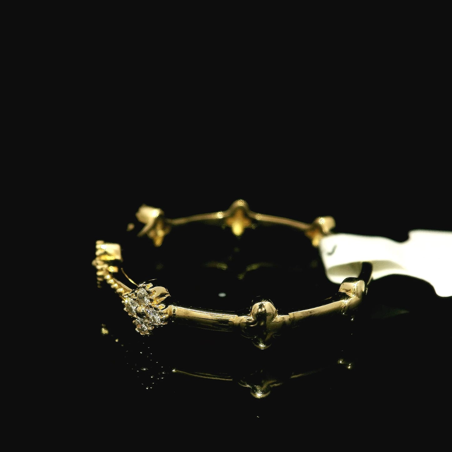 Yellow Gold Diamond Floral Band