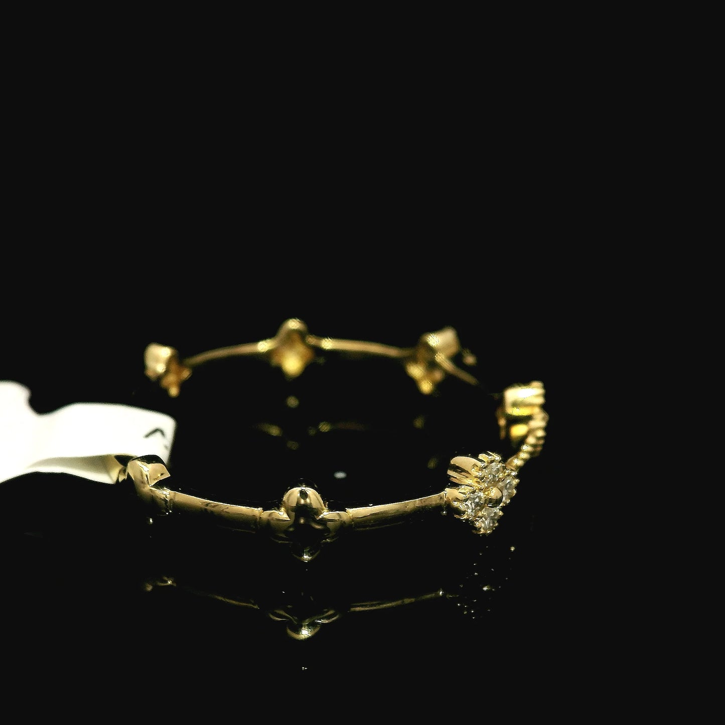Yellow Gold Diamond Floral Band
